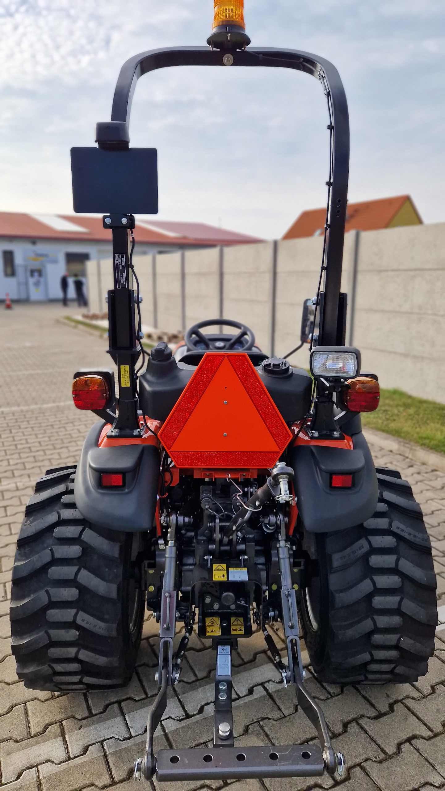 TAFE 6028 M
